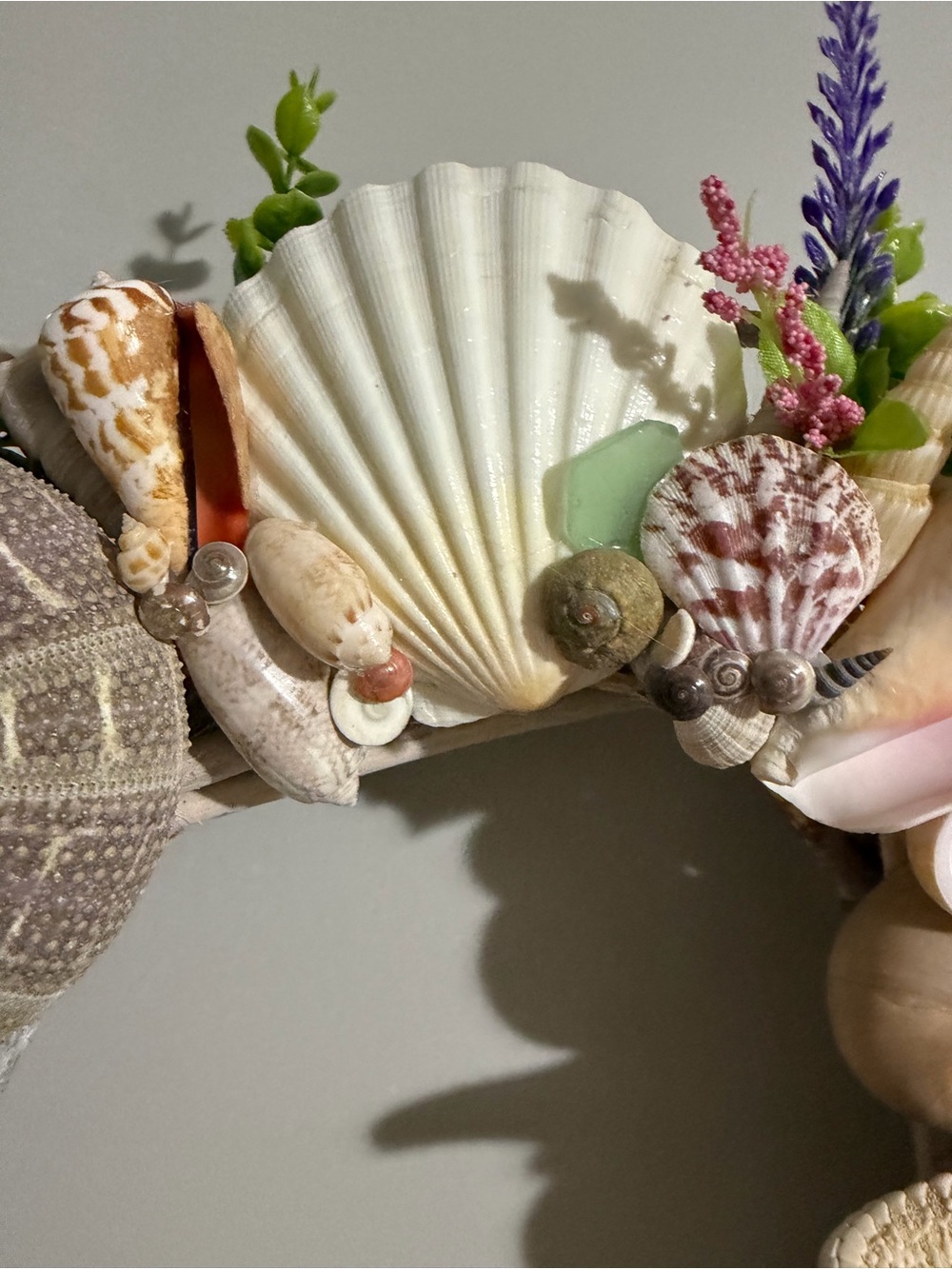 SeaShell Wreath | Coastal Decor | Beach Cottage | Handcrafted - Picture 2 of 15
